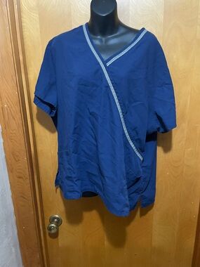 SB Scrubs Navy Blue Wrap-Style Medical Top. M1